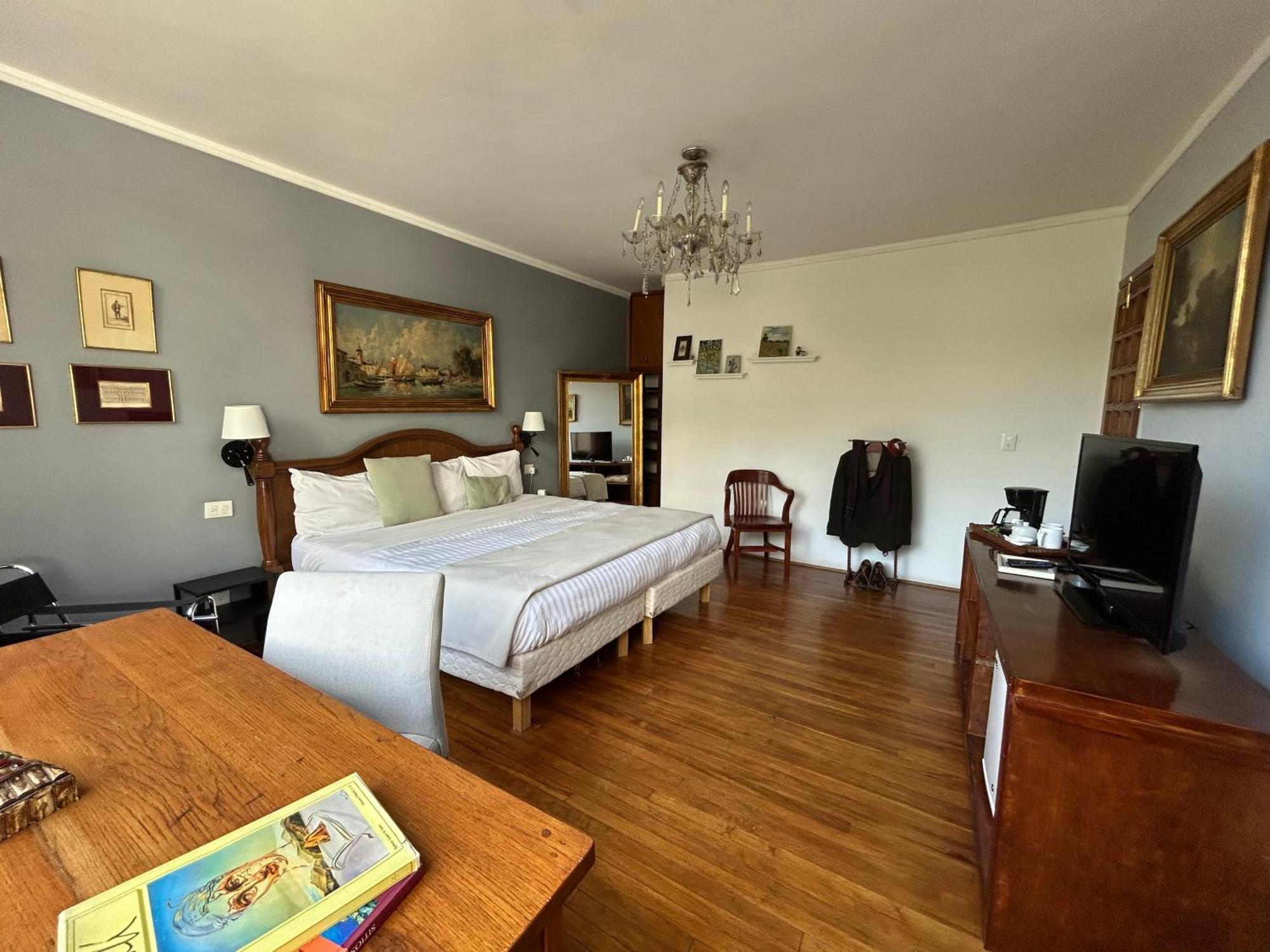 Lindas Suites Eugenio Sue เม็กซิโกซิตี้ ภายนอก รูปภาพ